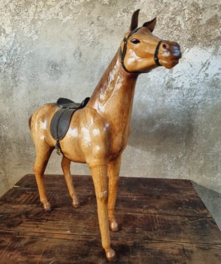Vintage horse made of leather 50 x 50 cm