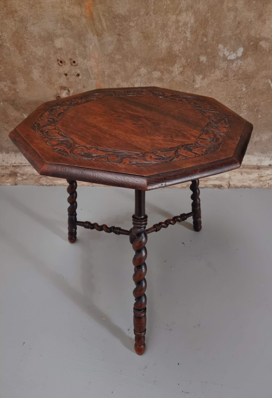 Antique side table plant table turned legs