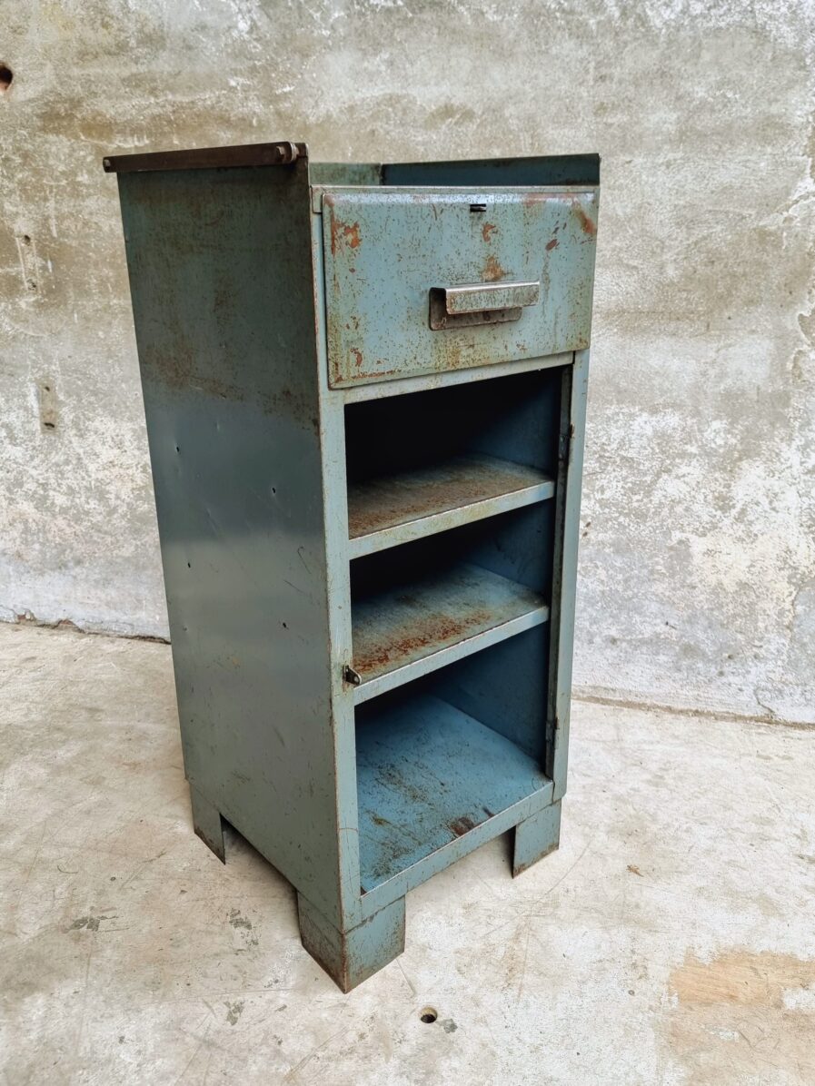 Industrial sideboard, chest of drawers, iron bathroom cabinet