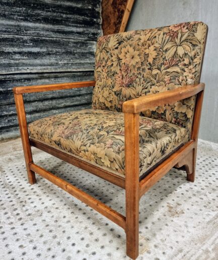 Oude fauteuil XXL loveseat Frans met bloemmotief (1)